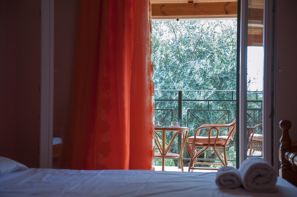 Villa Rita & Helena Kalámi Chambre photo